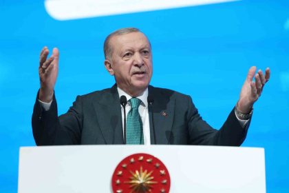 cumhurbaskani-erdogan-islam-alemi-sudanda-akan-kani-durdurmali-sudanin-toprak-butunlugunu-korumaliyiz-sudanin-yaninda-olmaliyiz-dedi