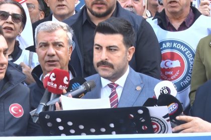 devlet-memurlari-konfederasyonu-baskani-kaya-tum-kamu-calisanlarina-3600-ek-gosterge-verilsin