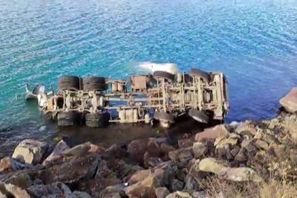 elazigda-beton-mikseri-gole-uctu-1-yarali