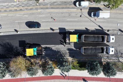 golbasi-belediyesinden-sicak-asfalt-serimi-calismalari