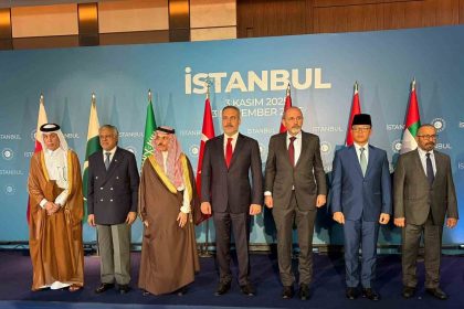 istanbuldaki-kritik-gazze-toplantisi-basladi