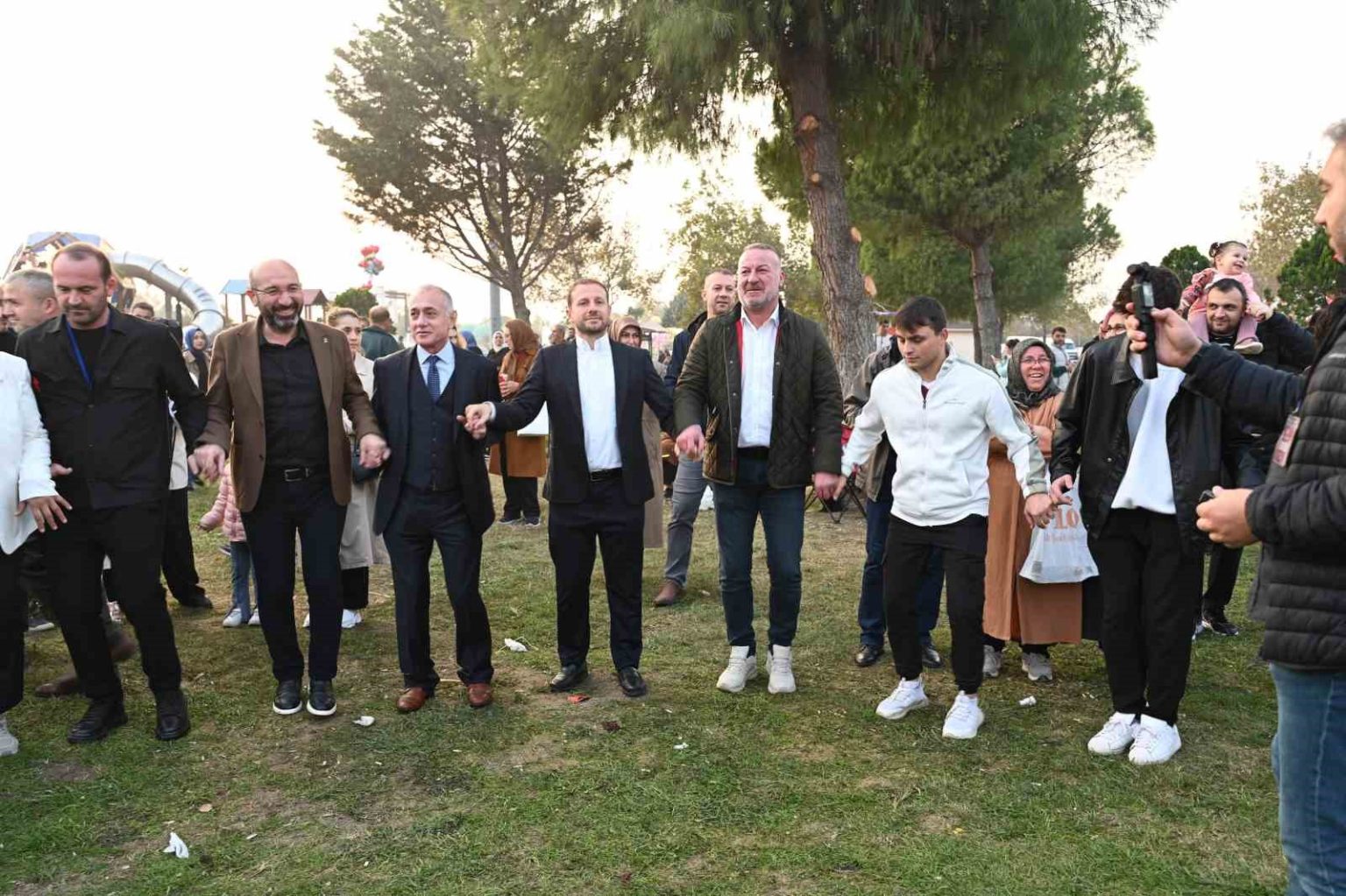 karacabeyde-karadeniz-ruzgari-esti