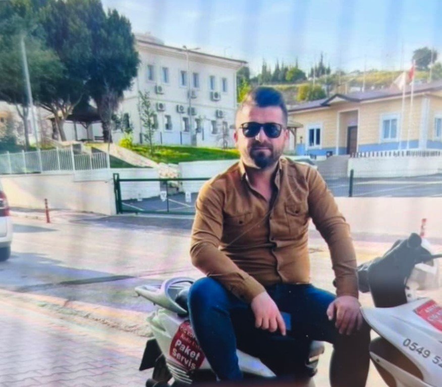 kazada-36-yasindaki-oglunu-kaybeden-annenin-feryatlari-yurek-dagladi