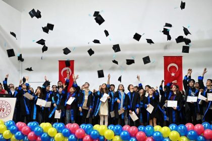 kirklarelinde-gelecegin-teknoloji-yildizlari-mezun-oldu