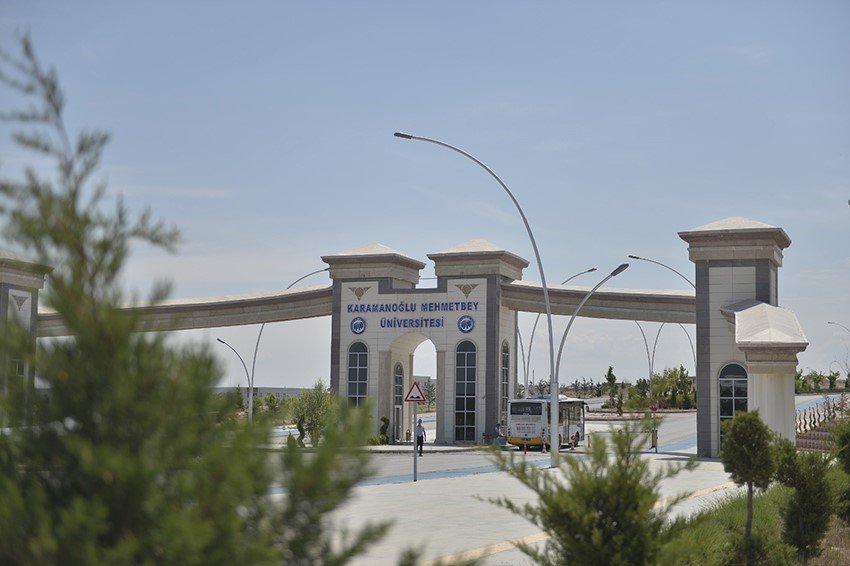 kmulu-ogrencilerin-10-projesine-destek