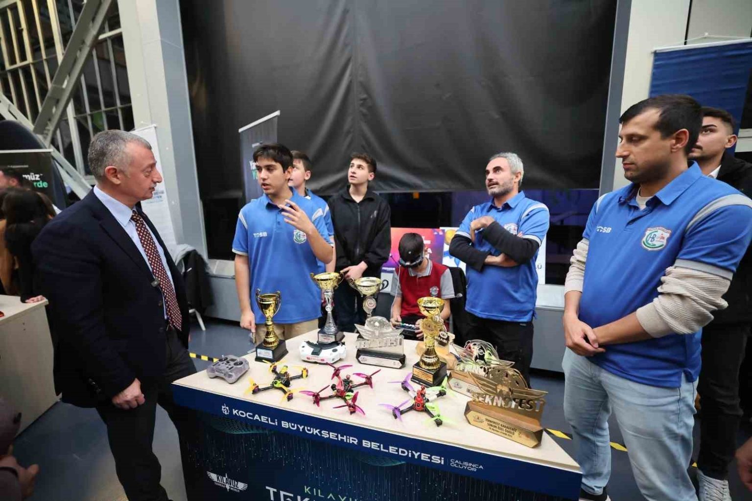 kocaelide-teknoloji-takimlarina-verilen-destek-20-milyon-liraya-cikarildi