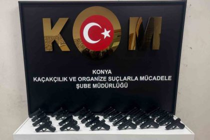 konyada-yuzlerce-silah-ve-silah-parcasi-ele-gecirildi