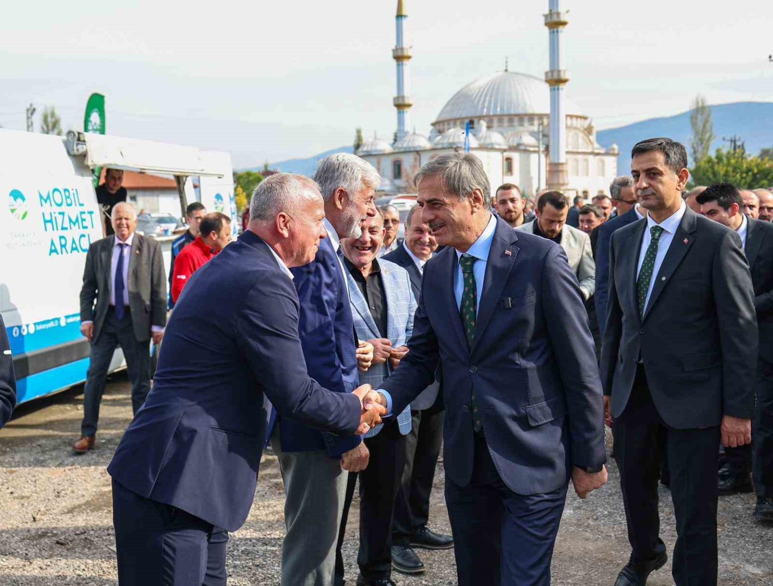 mekecede-sosyal-tesisin-temeli-atildi