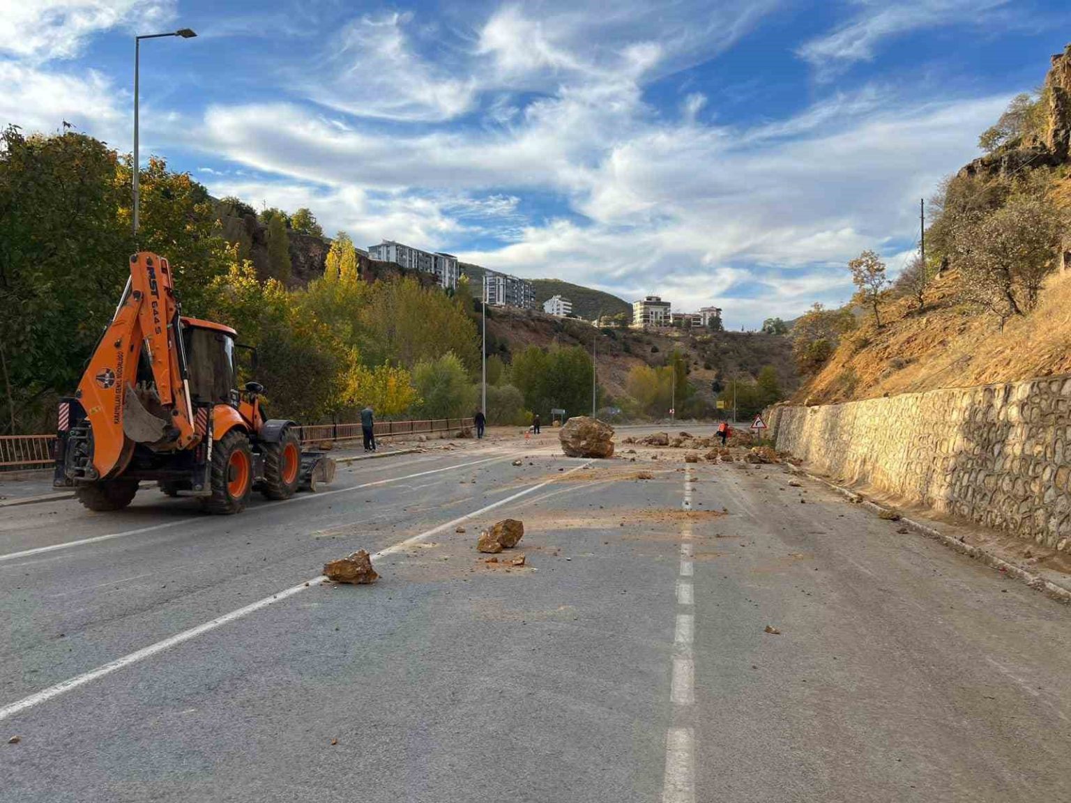 ovacik-yolunda-guvenlik-calismalari-basladi