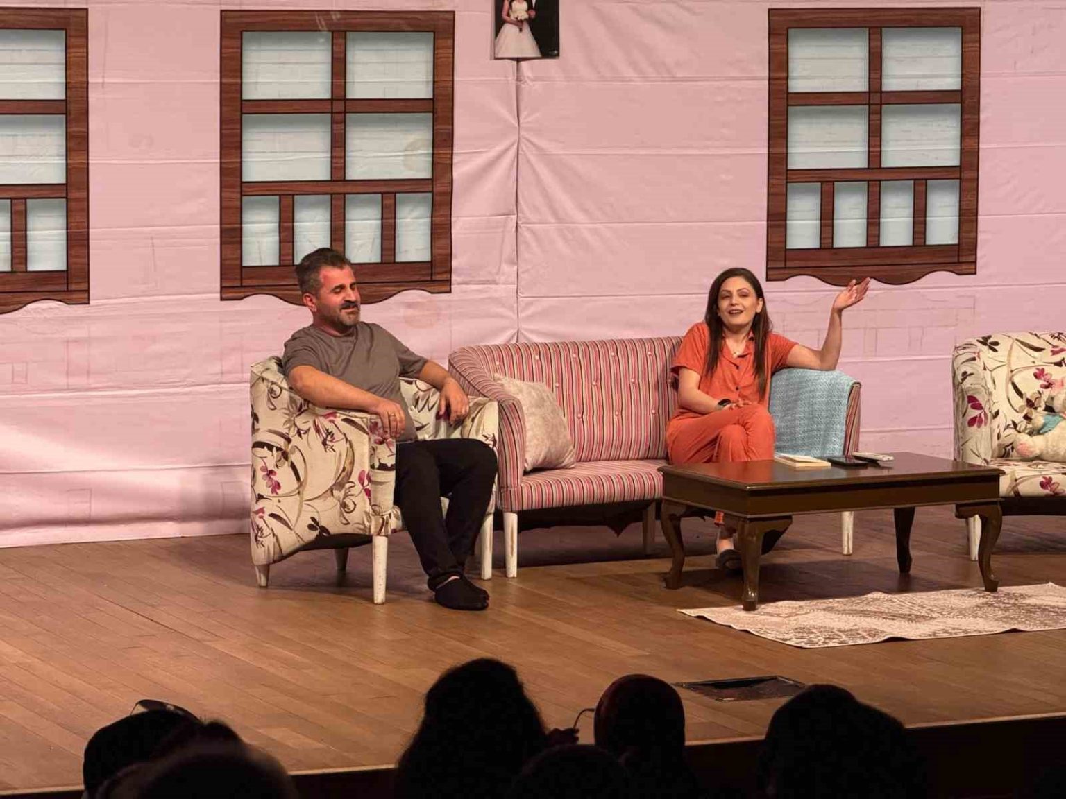 sincanda-her-hafta-sonu-tiyatro-ruzgari-esiyor