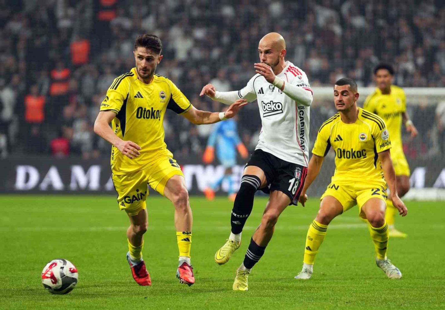 super-ligde-11-haftanin-gorunumu