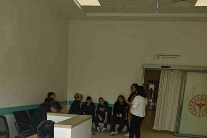 tekirdagda-doner-yiyen-11-ogrenci-hastanelik-oldu