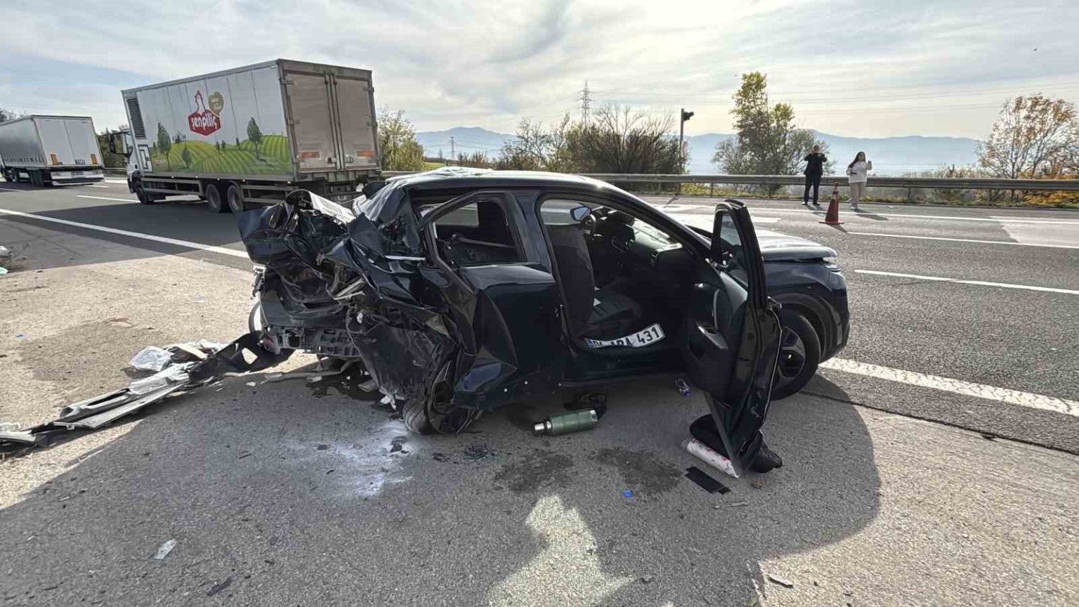 temin-bolu-gecisinde-feci-kaza-1-olu-4-yarali