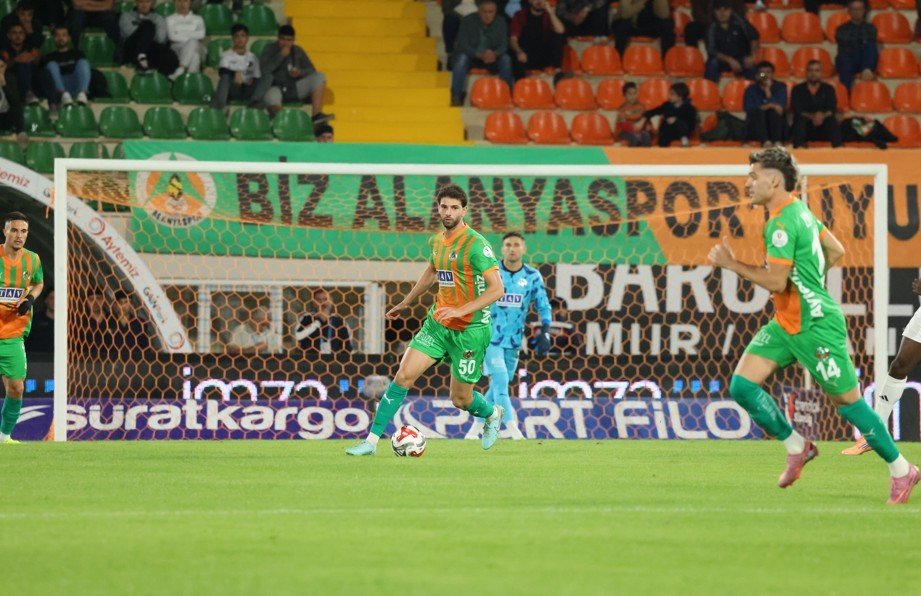trendyol-super-lig-alanyaspor-0-gaziantep-fk-0-ilk-yari