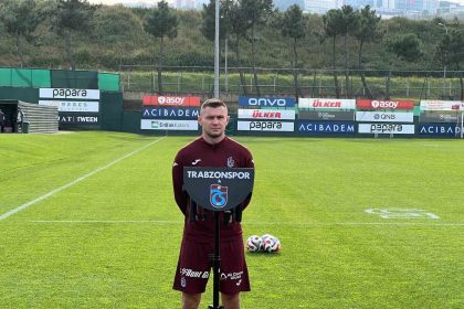 alexsander-zubkov-robot-degilim-elimden-geleni-yapiyorum