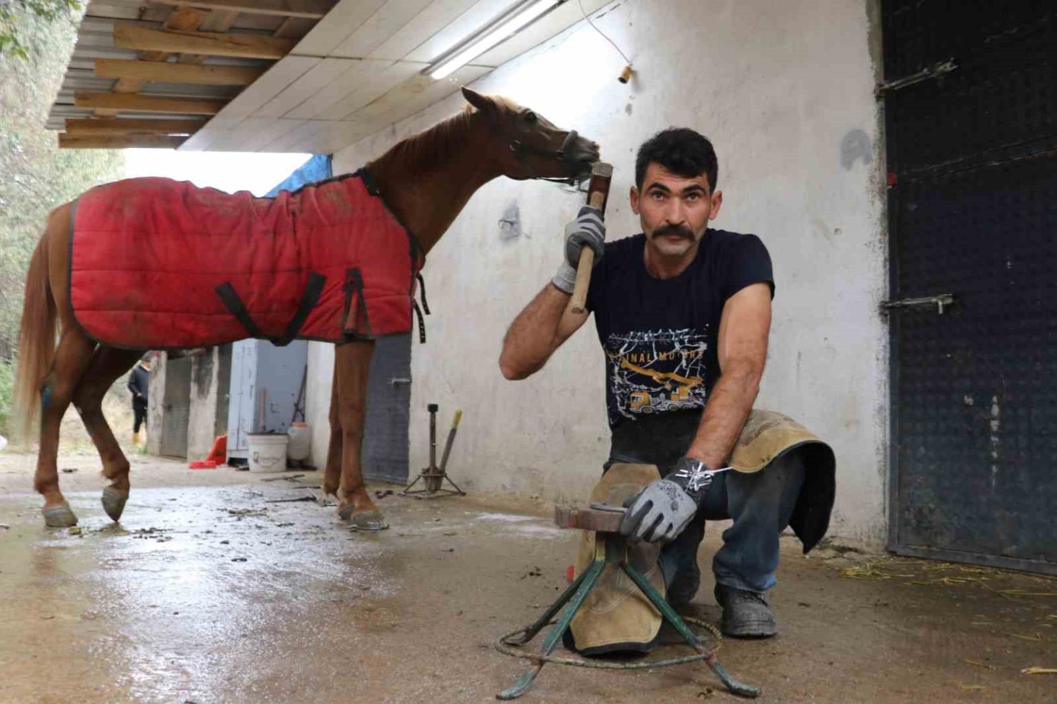 asirlik-gelenek-bitiyor-son-ustalar-calismaya-devam-ediyor