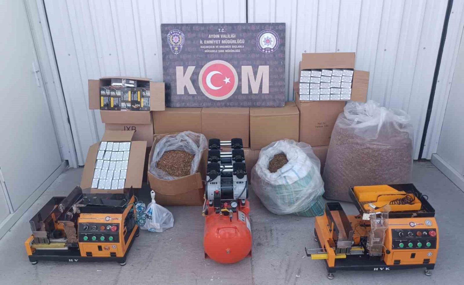 aydinda-kacak-tutun-operasyonu-68-bin-makaron-ele-gecirildi