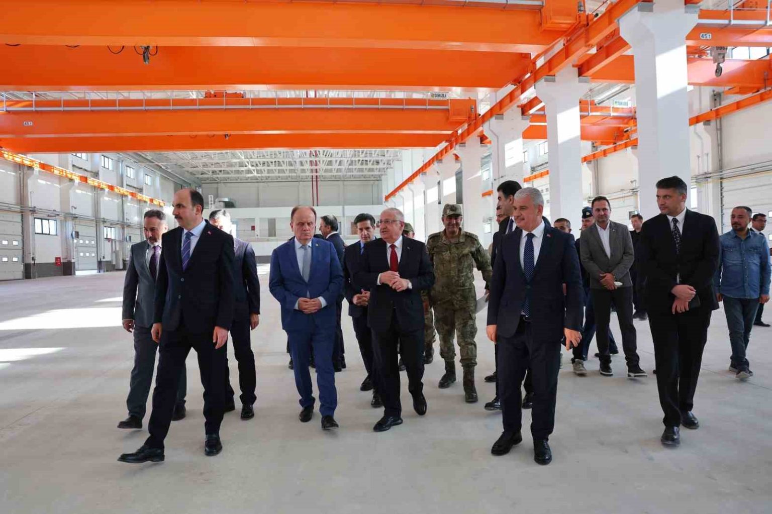 bakan-guler-savunma-sanayisi-tedarikci-bulusmalari-programina-katildi