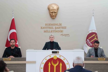 bilecik-belediye-meclisi-toplantisinda-10-gundem-maddesi-karara-baglandi