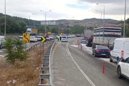 bilecik-eskisehir-kara-yolunda-tek-serit-uygulamasi