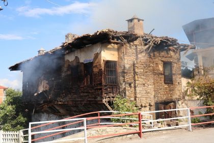 bozdoganda-ev-yangini