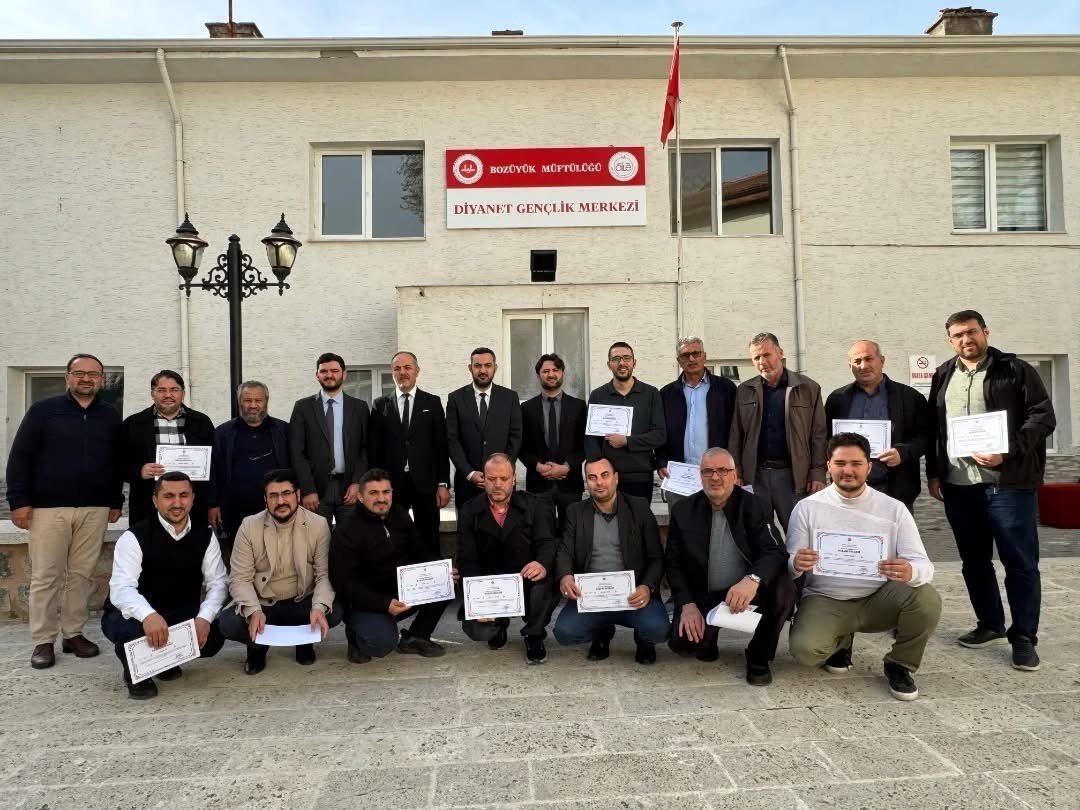 bozuyukte-vaaz-becerilerini-gelistirme-hizmet-ici-egitim-kursu-duzenlendi