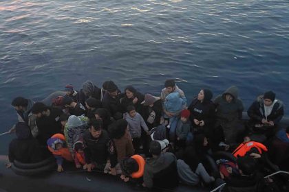 canakkalede-42-kacak-gocmen-yakalandi