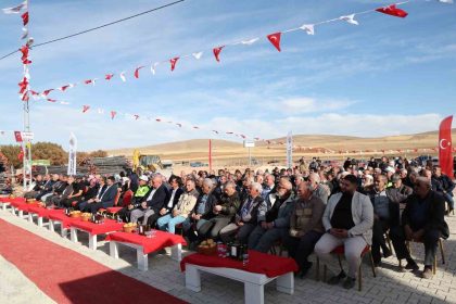 darendede-yerli-patates-tohumu-senligi-duzenlendi