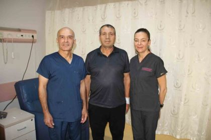 devlet-hastanesinde-bir-ilk-aort-damari-kapali-yontemle-tedavi-edildi