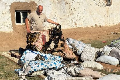 evdeki-esyalar-kendi-kendine-alev-aliyor