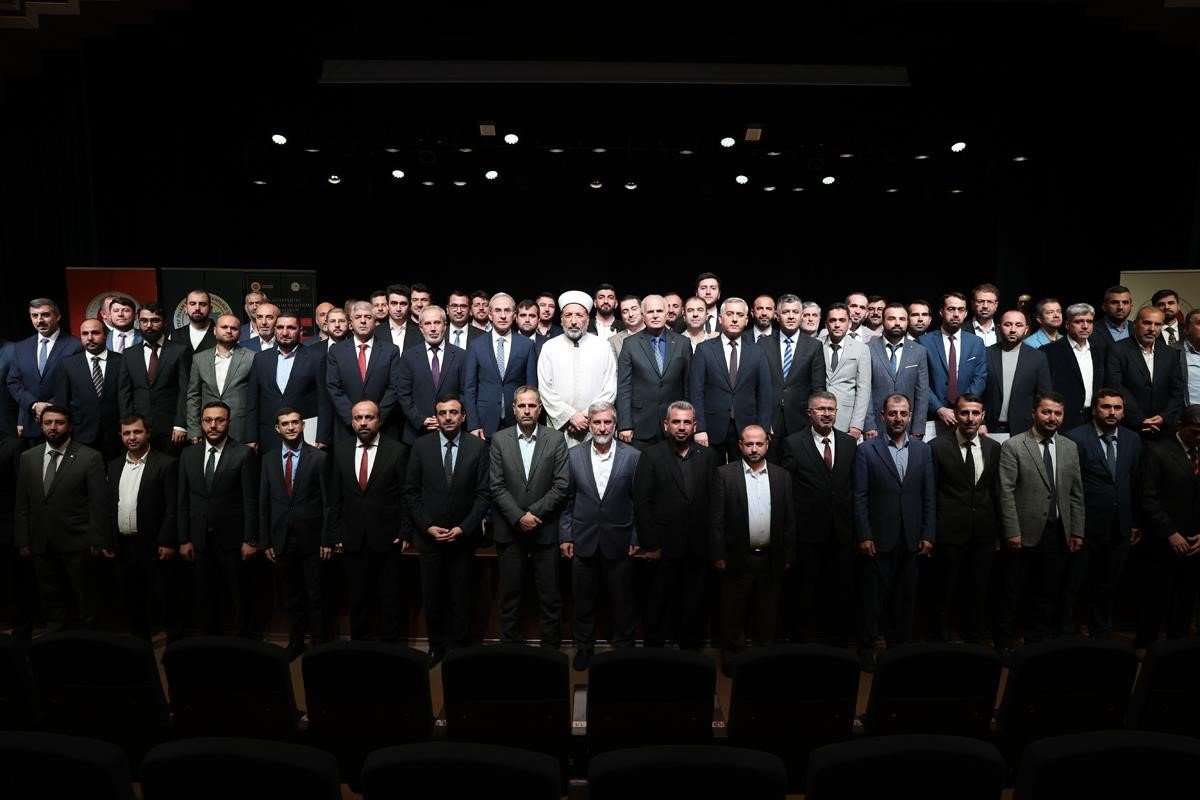 gibtu-muftuluk-isbirliginde-din-gorevlileri-mesleki-egitim-ve-gelisim-seminerleri-ii-sertifika-toreni