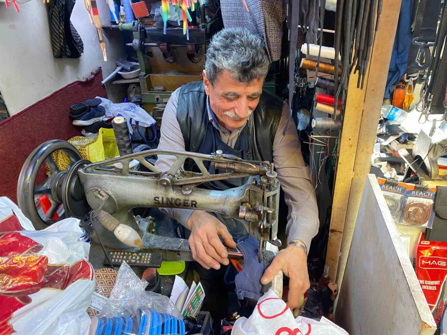 havalarin-sogumasi-ile-vatandaslarin-kislik-ayakkabi-telasi-basladi