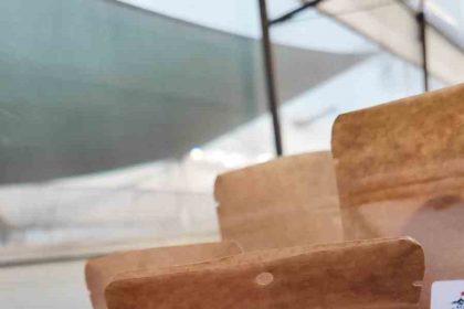 honazin-meshur-cennet-hurmasinin-cips-olarak-sofralara-yolculugu-basladi