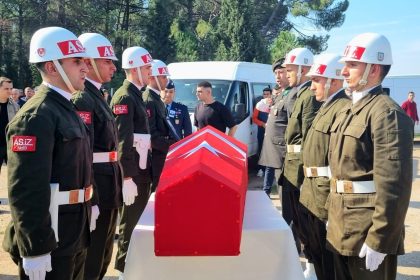 kahraman-kore-gazisine-turgutluda-son-gorev