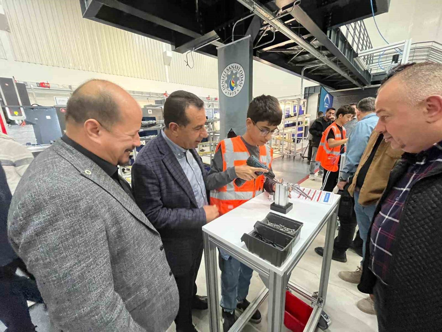 maksiad-baskani-sari-model-fabrika-sanayimize-onemli-katkilar-sunuyor