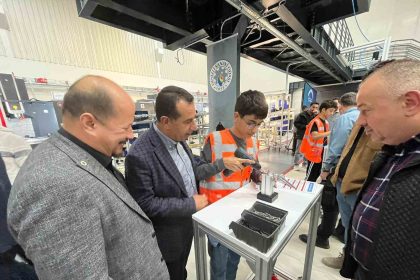 maksiad-baskani-sari-model-fabrika-sanayimize-onemli-katkilar-sunuyor