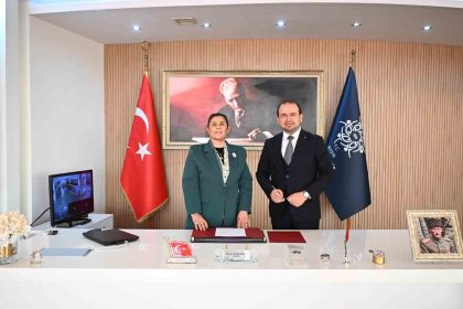 nazillide-dis-klinigi-kirsalda-mobil-klinikler-hizmete-giriyor