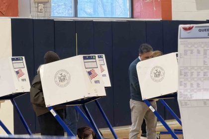 new-york-belediye-baskan-adayi-mamdani-oyunu-kullandi