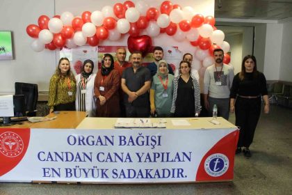 tatvan-devlet-hastanesinden-organ-bagisi-haftasi-etkinligi