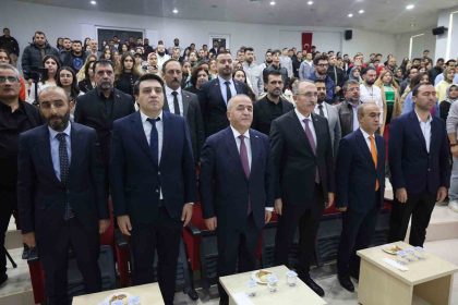 vali-hatipoglu-turkiye-ozellikle-teknolojik-alanda-savunma-sanayi-basta-olmak-uzere-yaptigi-calismalarla-cok-farkli-noktalara-dogru-evrildi