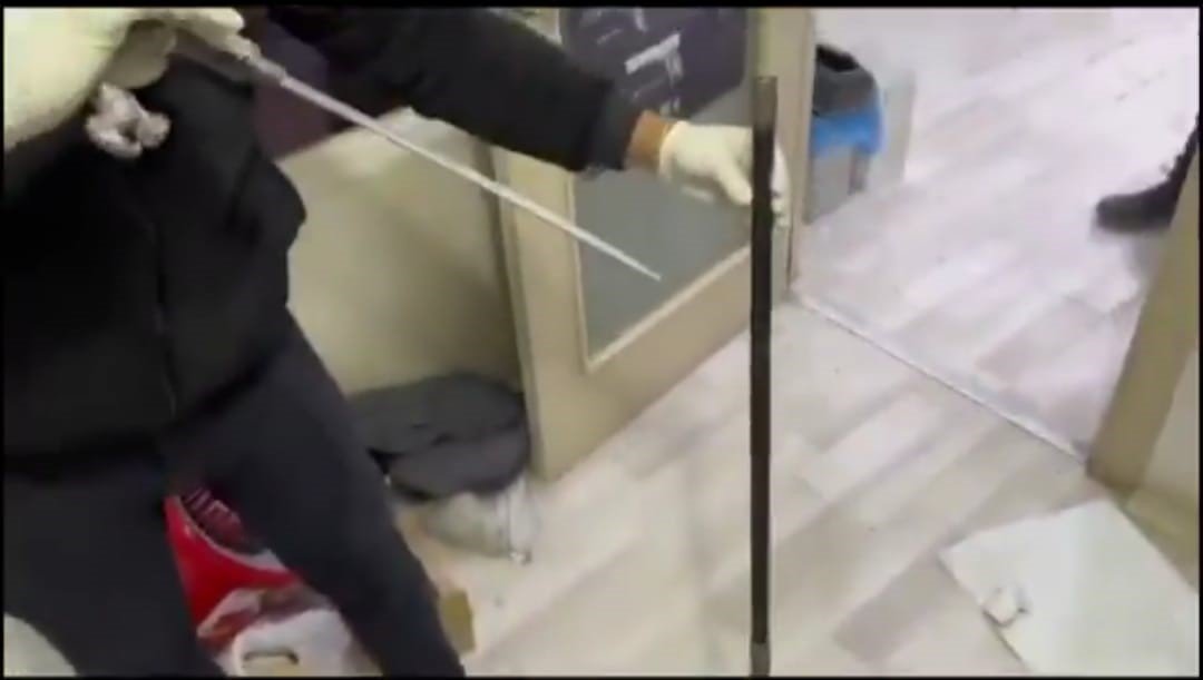 van-merkezli-5-ilde-36-adrese-operasyon-cok-sayida-silah-ve-muhimmat-ele-gecirildi