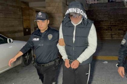 17-yasindaki-cocugu-tokat-attigi-gerekcesiyle-bicaklayan-genc-tutuklandi