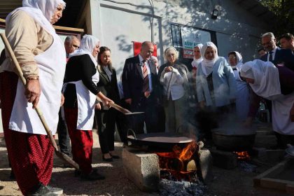 aginda-yoresel-leblebi-yapimi-etkinligi