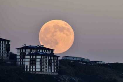 ahlatta-kunduz-super-ay-gorsel-solen-olusturdu