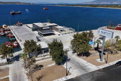 aliagayi-ege-adalari-ile-birbirine-baglayacak-olan-aliaport-deniz-yolcu-iskelesi-hizmete-hazir