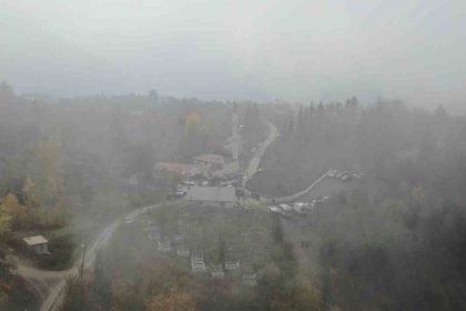 anne-ve-oguldan-3-gundur-haber-alinamiyor-yogun-sis-altinda-16-kilometrelik-alanda-arama-suruyor