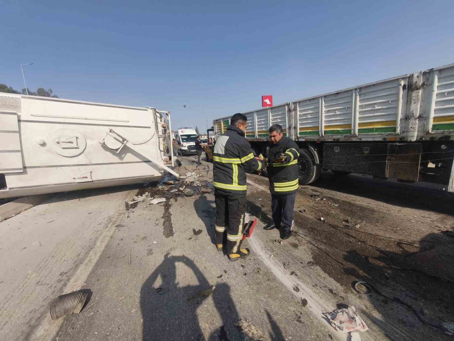 antakyada-trafik-kazasi-2-yarali