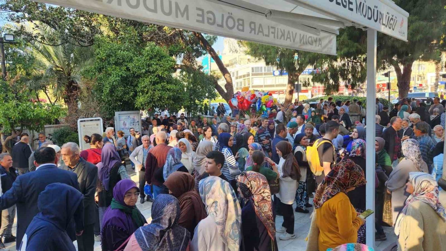 aydinda-umre-yolculari-dualarla-ugurlandi