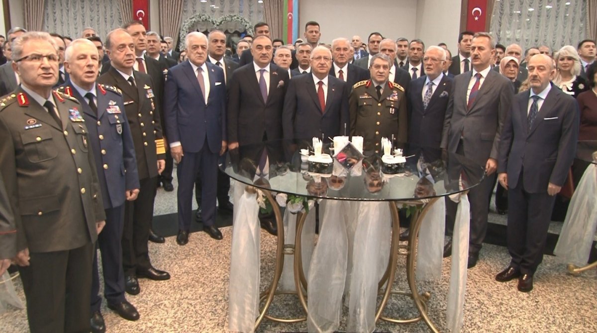 bakan-guler-turk-ve-azerbaycan-silahli-kuvvetleri-artik-yalnizca-dost-degil-kader-birligi-yapmis-iki-ordudur