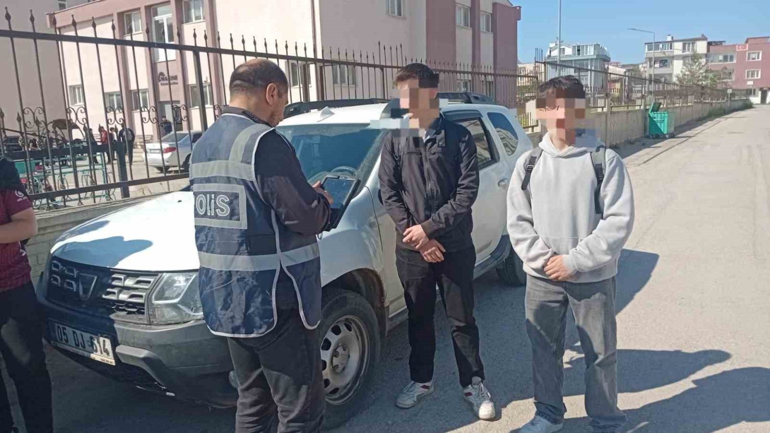 bandirmada-okul-cevrelerine-siki-denetim